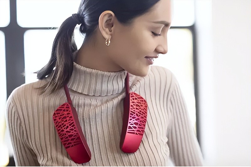 定向传音3D音效，潮生活新神器Cleer HALO无形耳机来了