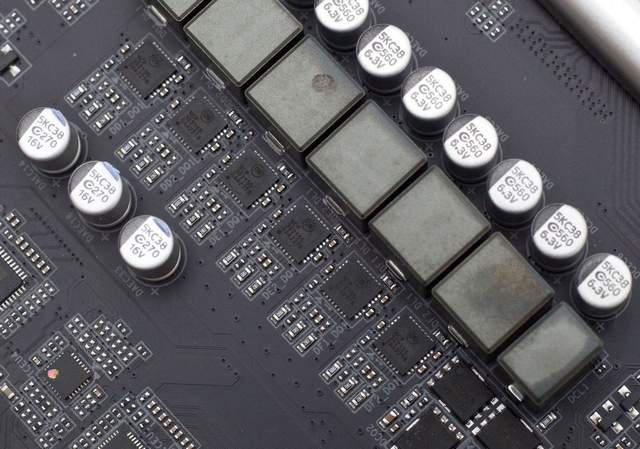 强劲供电，用料扎实——技嘉小雕B760M AORUS ELITE拆解实测