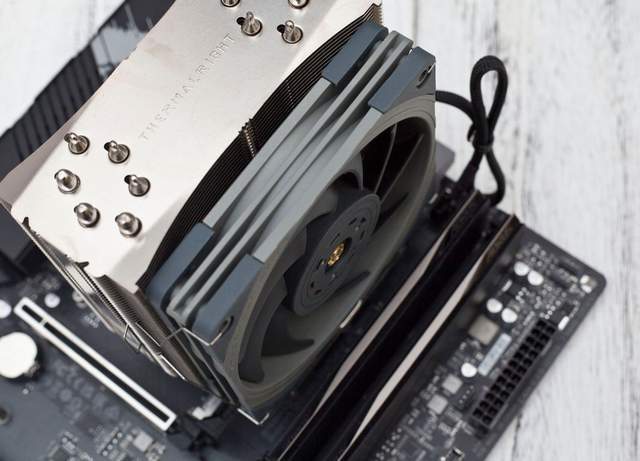 强劲供电，用料扎实——技嘉小雕B760M AORUS ELITE拆解实测