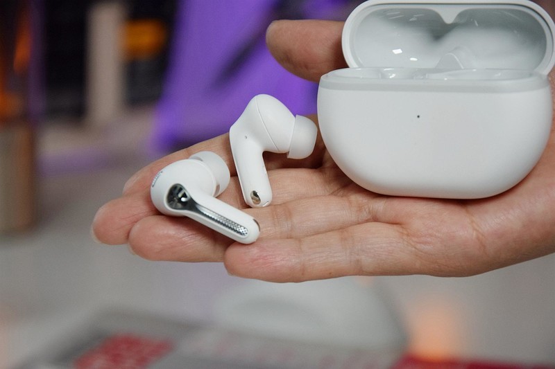 降噪耳机难选？Hi-Res金标认证的泥炭Capsule3 Pro,素质有点咋舌