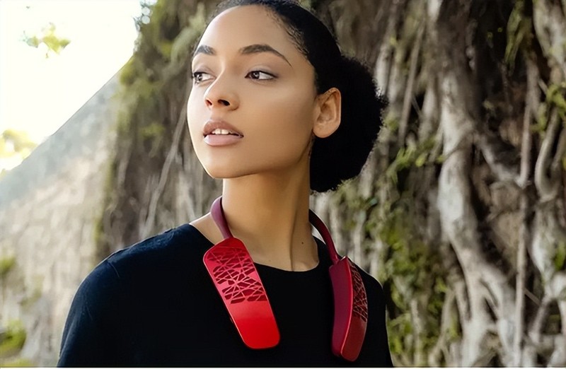 定向传音3D音效，潮生活新神器Cleer HALO无形耳机来了