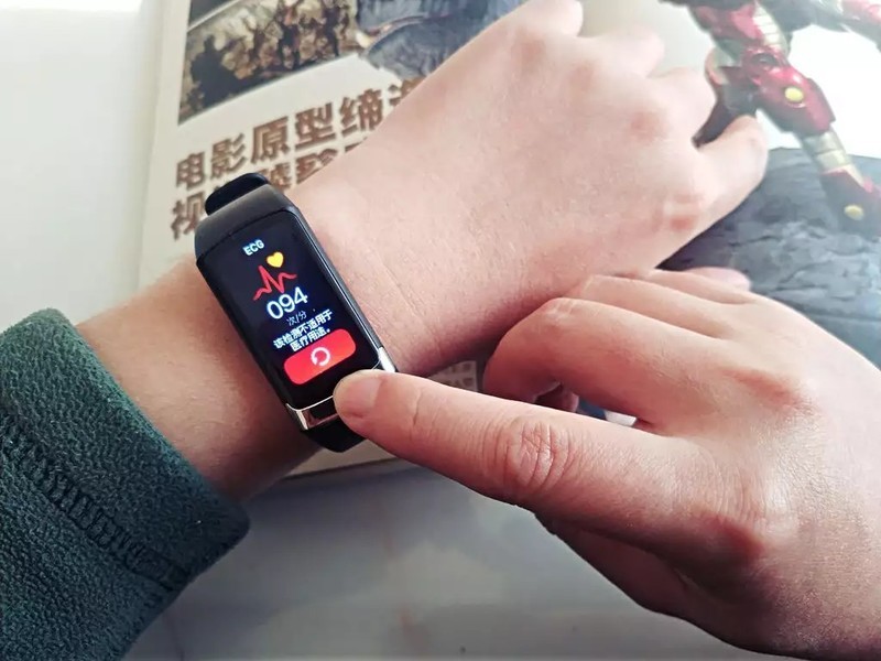 抬手之间，健康数据全面知晓：dido F50S Pro手环