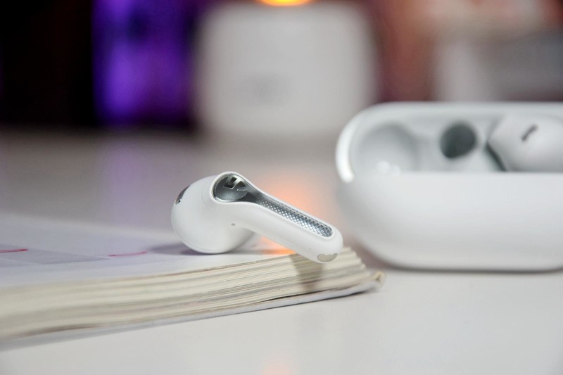 降噪耳机难选？Hi-Res金标认证的泥炭Capsule3 Pro,素质有点咋舌