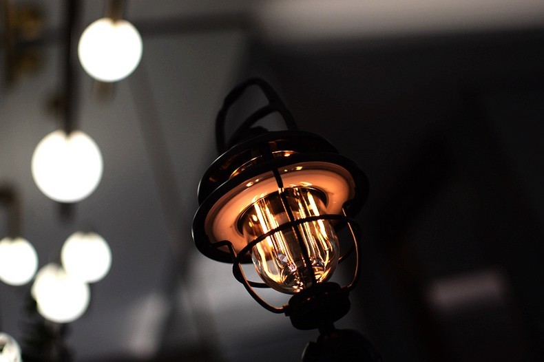 寻找心中最原始的欢愉 夕影Mini复古双光源露营灯相伴