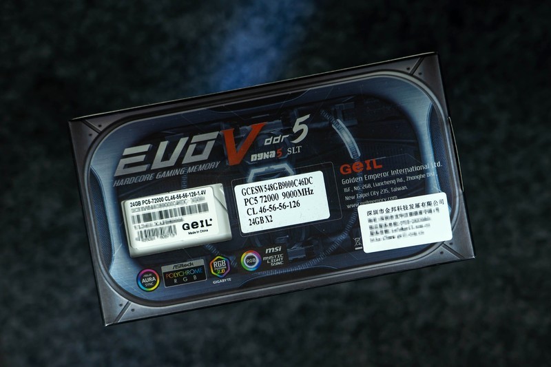 给9000MHz CUDIMM内存加2个“涡轮”风扇，GeIL金邦摩羯EVO-V体验