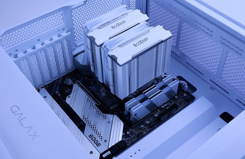 用深圳优惠券撸白色双塔风冷性价比咋样？东海双子星S9 EX装机实测