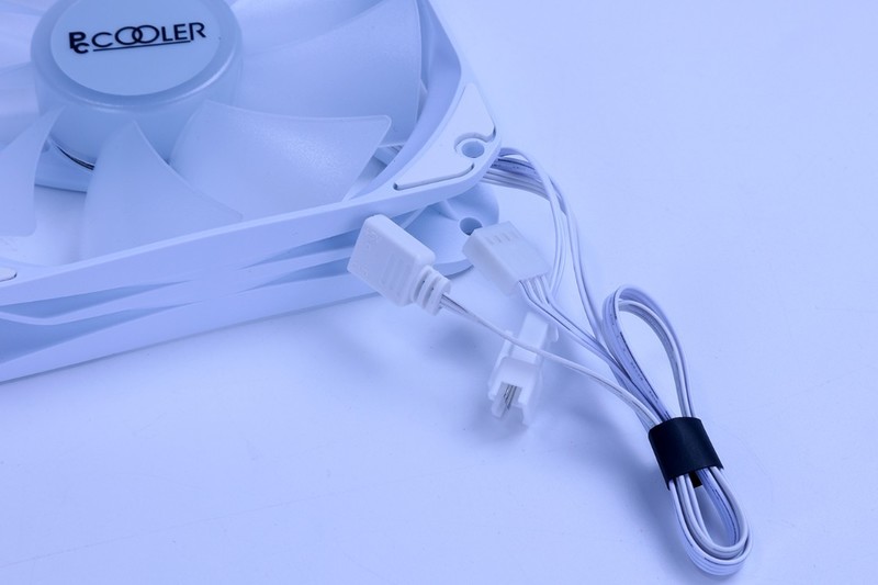 用深圳优惠券撸白色双塔风冷性价比咋样？东海双子星S9 EX装机实测