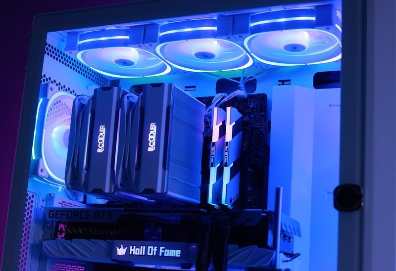 用深圳优惠券撸白色双塔风冷性价比咋样？东海双子星S9 EX装机实测