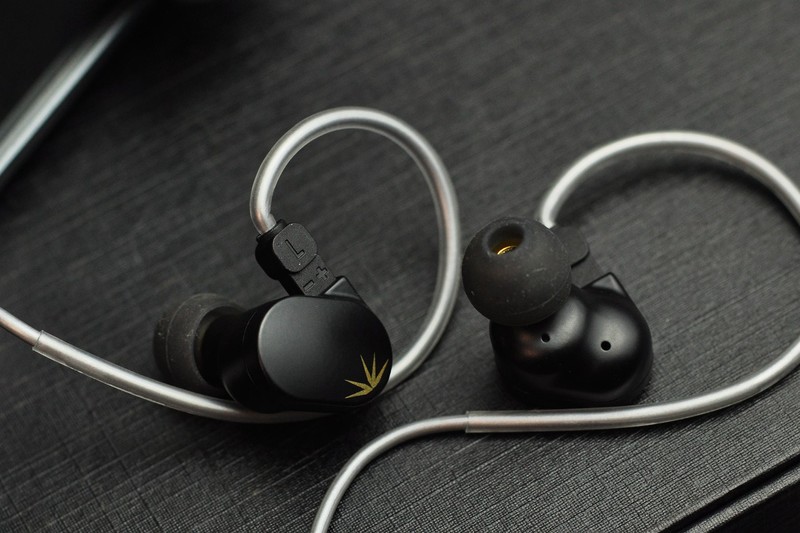 129元的Type-C耳机水月雨竹2试听，均衡、稳健，乐感生动