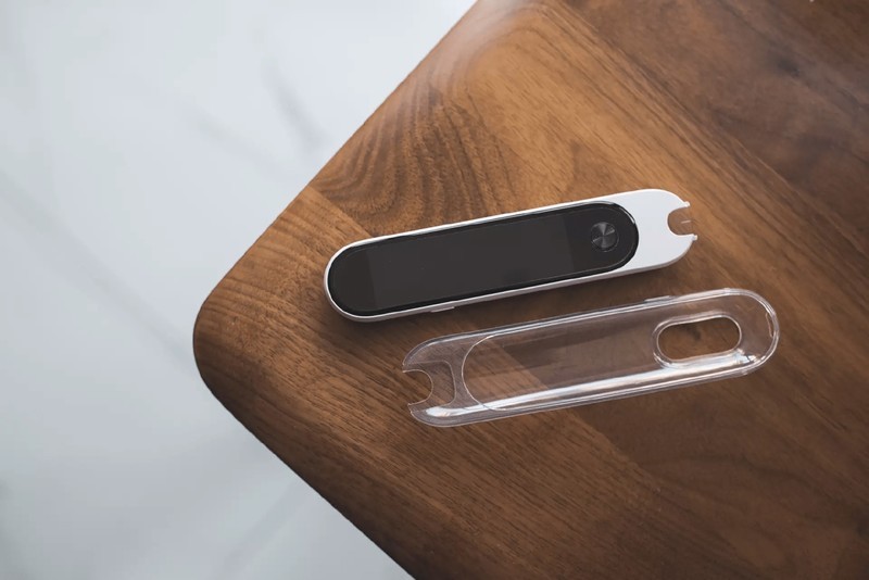 老技术新运用，小米首款词典笔搭载激光拍摄，秒级整页翻译才高效