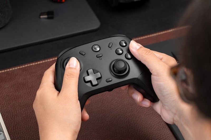 三模双霍尔，国产游戏手柄巅峰之作，盖世小鸡风行者Pro体验