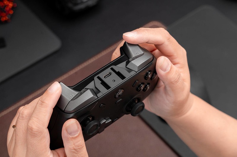 三模双霍尔，国产游戏手柄巅峰之作，盖世小鸡风行者Pro体验