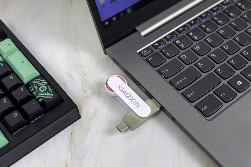 我的办公室解压神器，联想小新固态U盘，128GB大容量能存还能盘