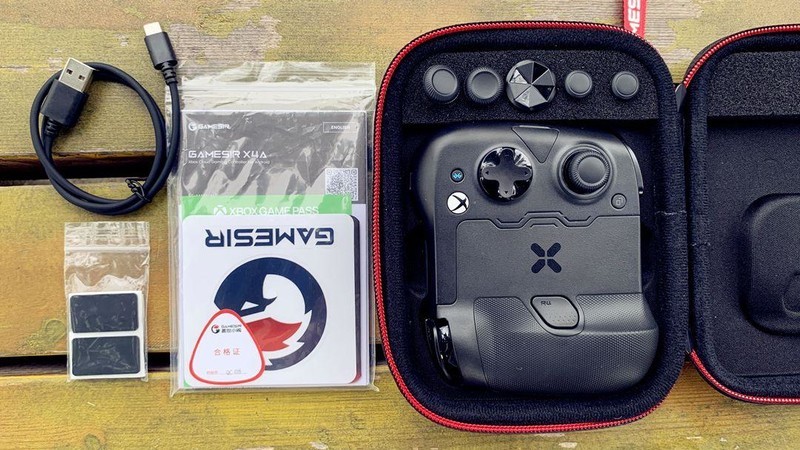 一机多用、玩法多样，这款分离式游戏手柄实力有点强