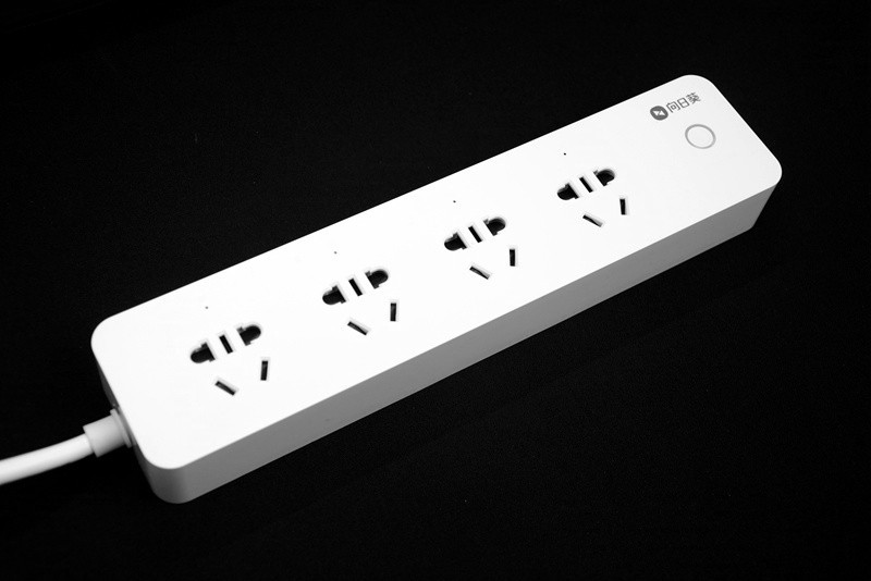 远程控制开关，远程手机操作电脑游戏，向日葵P1智能插线板开箱