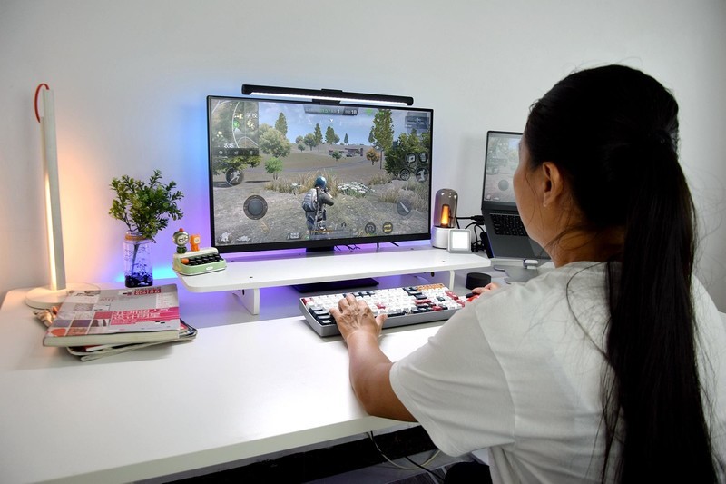 拆掉了旧电脑桌，入手乐歌iE3智能升降桌，这次升级到底值不值？