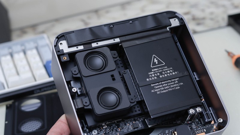 突破限制！零刻GTi13 Ultra+扩展坞组合挑战桌面替代终极目标