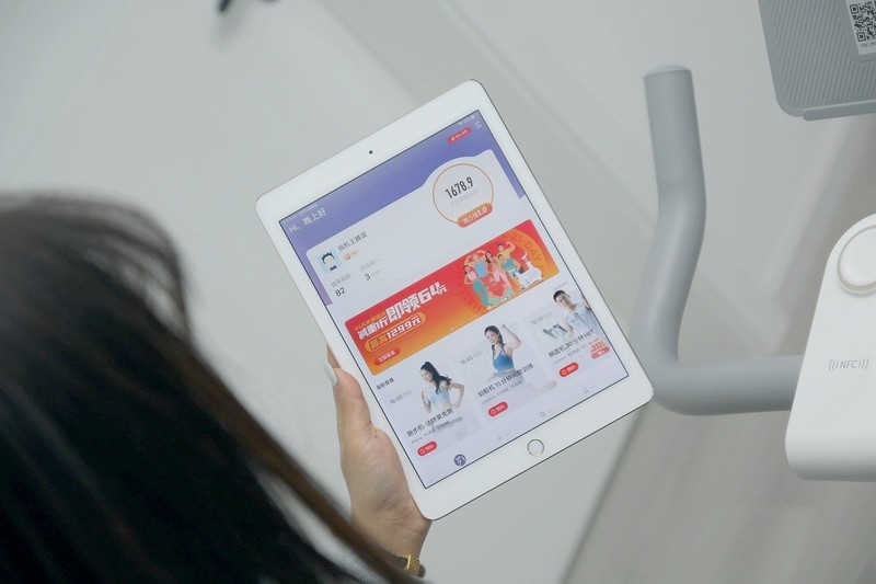 减肥似乎也没那么难，野小兽小白驹速燃单车新体验