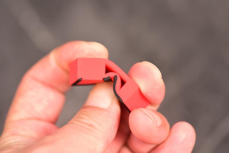 巨人如石！金士顿35周年纪念U盘全网首晒