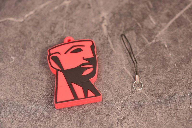 巨人如石！金士顿35周年纪念U盘全网首晒