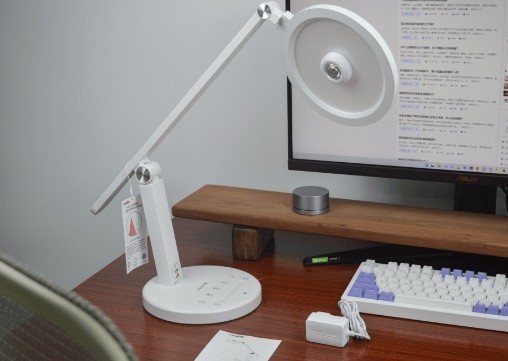 护眼灯品牌哪个好？一些商家眼中的“护眼”只是噱头！