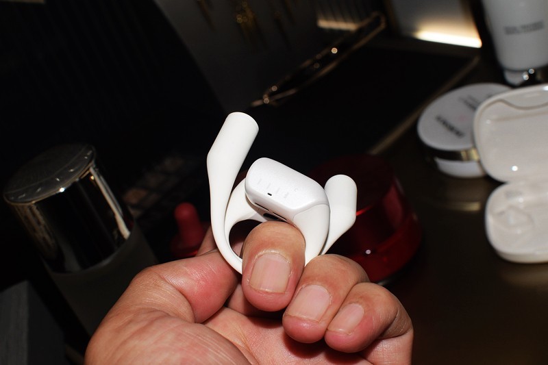 18mm定制碳纤维跑道动圈+45小时续航 FIIL GS Lite开放式蓝牙耳机