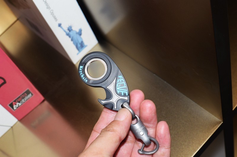 小工具大作用！好玩解压 属于男人的EDC玩具