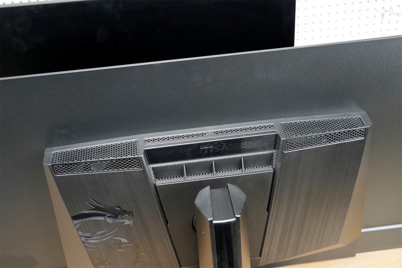 高端更疯狂，微星MPG 322URX ，用DP 2.1+QD-OLED打造无敌显示盛宴