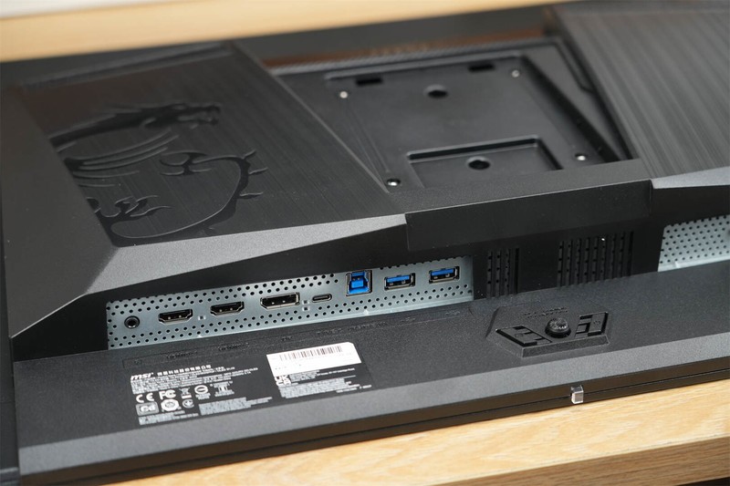 高端更疯狂，微星MPG 322URX ，用DP 2.1+QD-OLED打造无敌显示盛宴