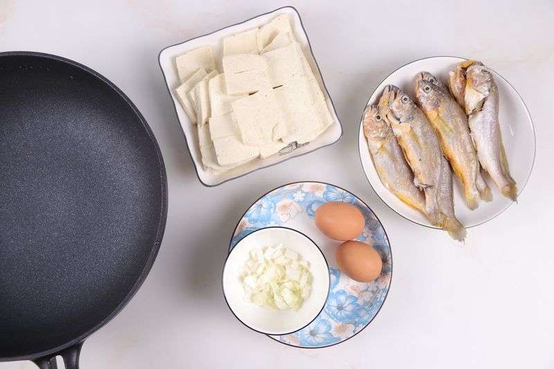 可用钢丝球清洗，不放油可煎鸡蛋！这才是最理想的不粘锅