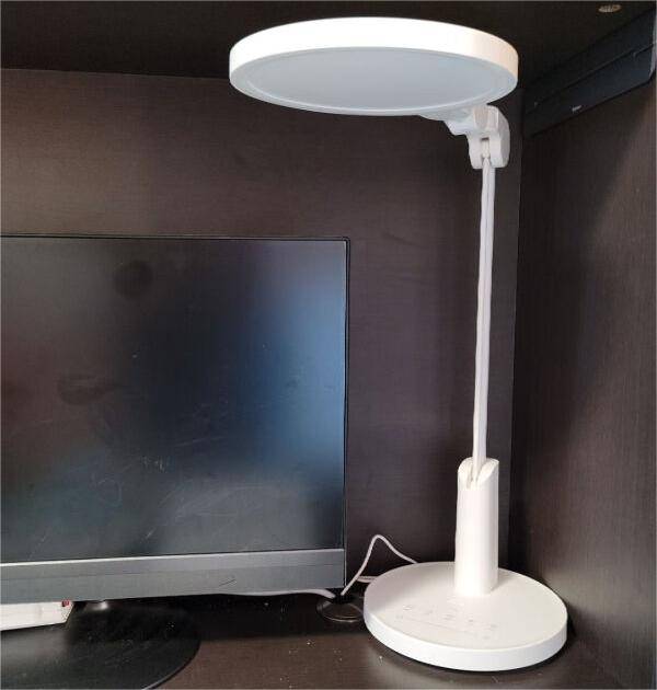 什么牌子的护眼灯最好？劣质护眼灯正在加速你的视力退化！