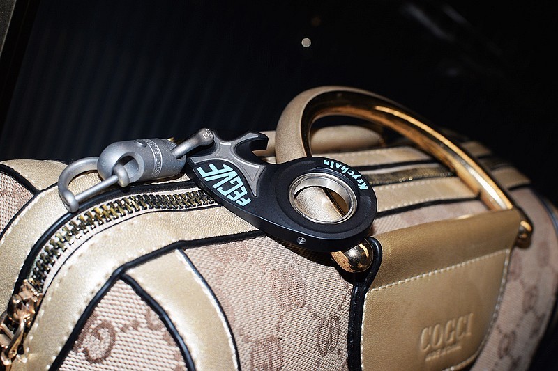 小工具大作用！好玩解压 属于男人的EDC玩具