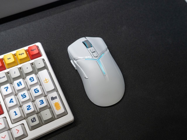 春天给桌面换个新面孔，实用春季桌搭好物分享