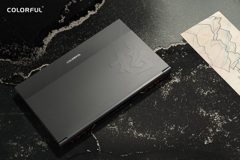 国风与电竞碰撞，与众不同的时尚与潮，七彩虹将星X15 AT游戏本