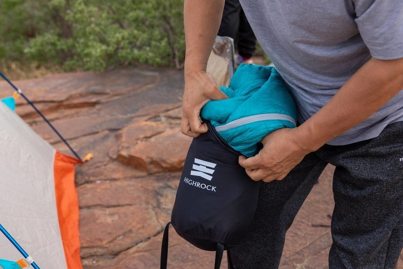 我与天石极光睡袋的首次邂逅， 就让我发现了这片绝佳露营地