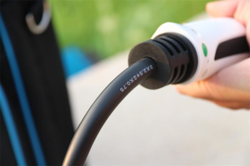 奥睿科充放电枪体验，我的五菱宏光MINI也用上快充了