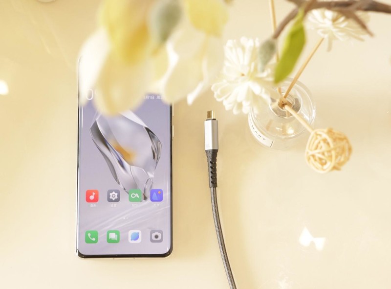 威宝100W数显快充数据线体验！应该是市面上能买到最好用的充电线