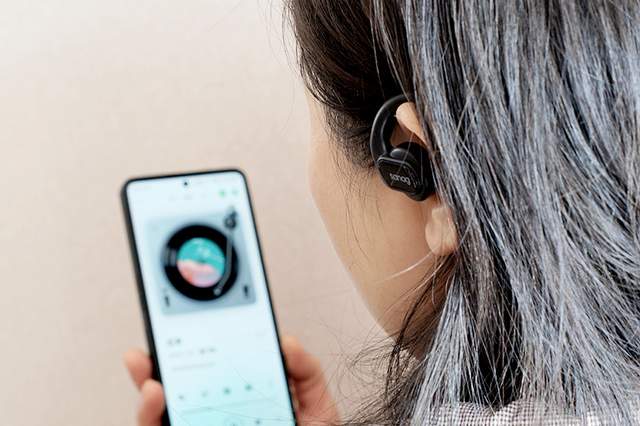 零重力无感佩戴 不入耳更安全——sanag Z30s 蓝牙耳机测评