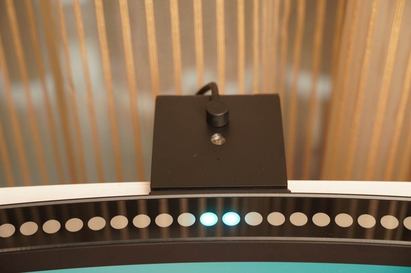 LYMAX 徕美视 防蓝光拾音屏幕灯（曲屏版）体验