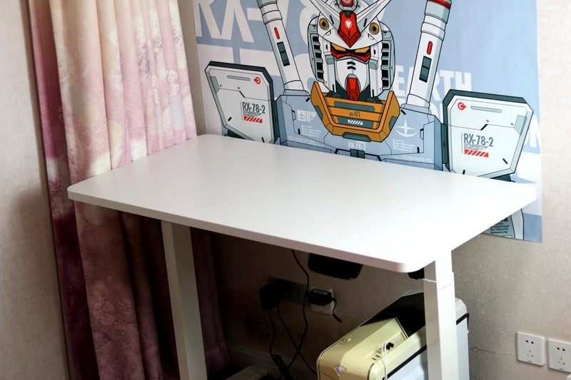 坐站交替办公是什么体验？北弧升降桌+显示器支架，腰真的不酸了