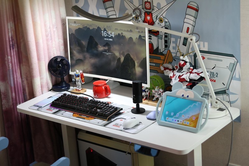 坐站交替办公是什么体验？北弧升降桌+显示器支架，腰真的不酸了