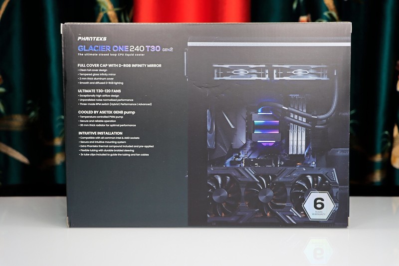 用 B760 小吹雪 + 4060 Ti 欧泊白 + 雷克沙 ARES 套装打造高性价比的小钢炮