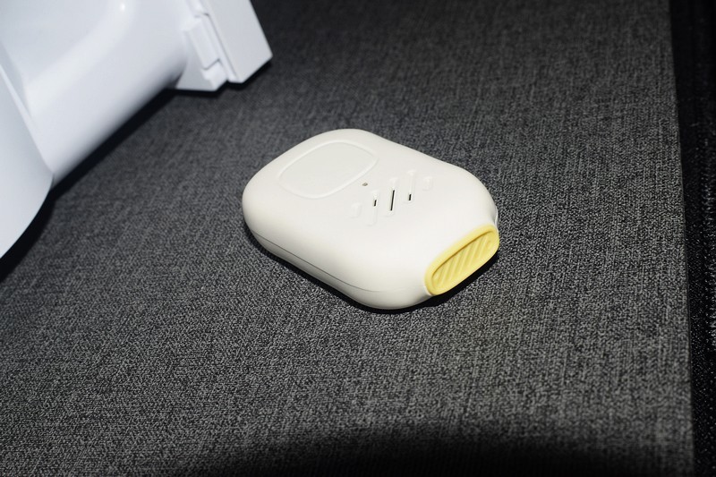 为宠物安全保驾护航的智能定位器 冉物定位器X1