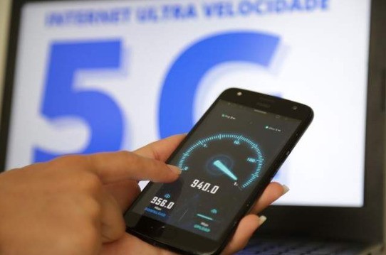 90%用户避坑成功！2025随身WiFiTOP3推荐：华为/格行/波导全网通实测，辐射误区科普