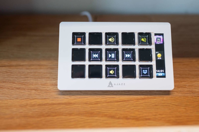 打造更高效的桌面神器，黑爵智控小键盘AKP153小帮手