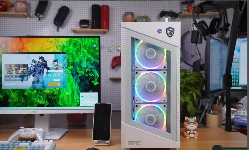 中高端玩家的智选，2K高帧利器-索泰RTX 4070 X-GAMING OC欧泊白分享