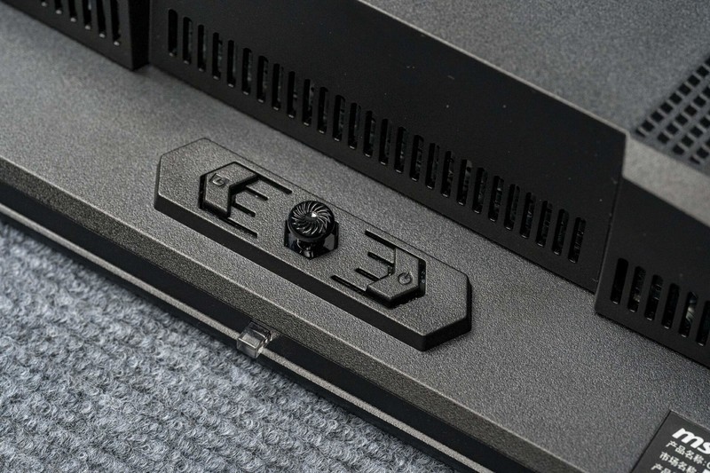 量子点技术加持 显示效果出彩 微星MAG 321UPX QD-OLED显示器评测