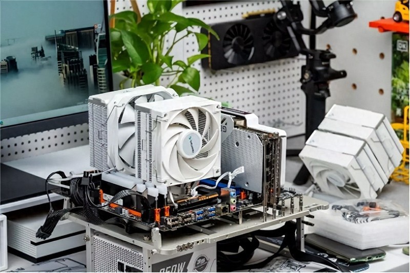 两颗至强处理器不到60块，双路服务器主板实现56线程，装机性能实测