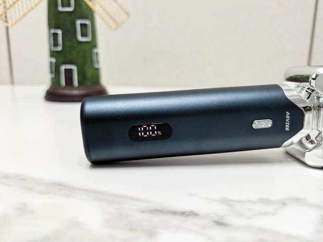 男人剃须天花板？未野MRX五刀头狂魔：21000超高转速告别胡茬困扰