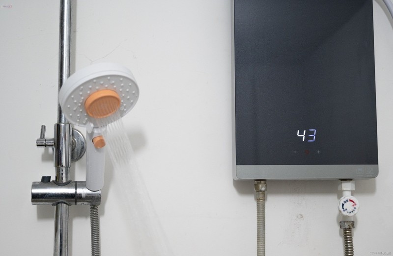 恒温热水立等可取，安全更可靠，奥特朗（Otlan）F15H-Z70C体验